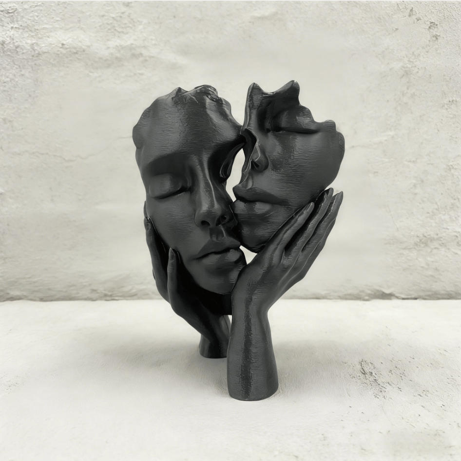 1pc Plastic Abstract Embrace S - Home Office Gif のレビューと価格